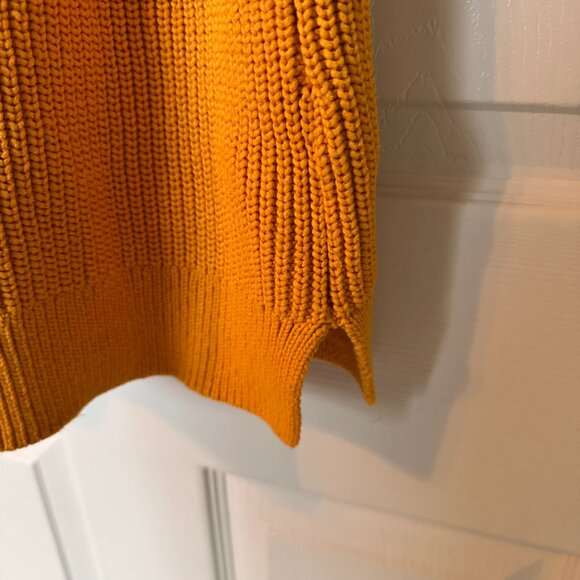 Loft knit tank Marigold Sz M - Picture 3 of 5